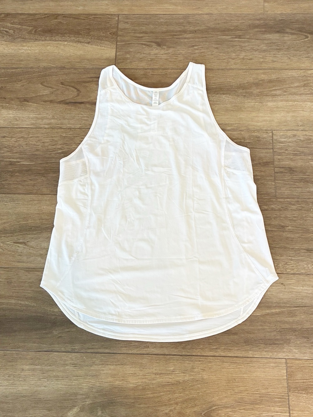 Like New Lululemon White Racerback Workout Tank Top Size 10 - Picture 4 of 10